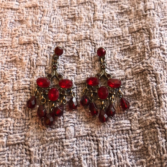 paparazzi earrings ❤️ - Picture 2 of 3